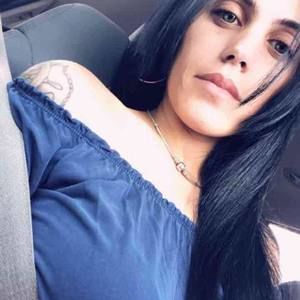 Meet your Posher, Sharryl